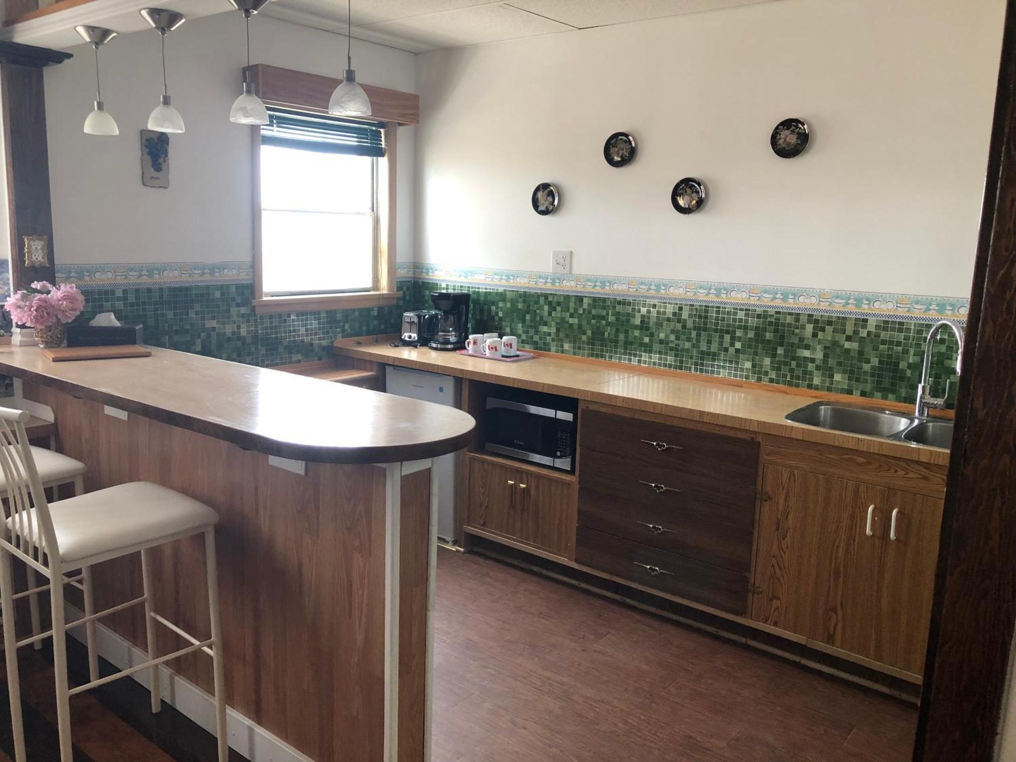 Heritage Place Hotel Gravelbourg Ngoại thất bức ảnh